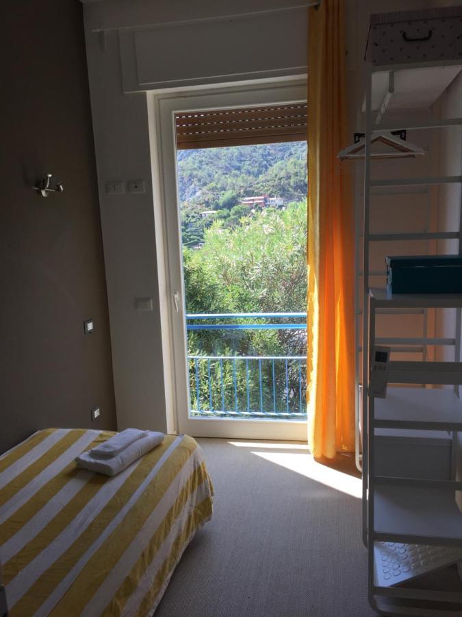 La Dimora Di Clara Apartment Monterosso al Mare Bagian luar foto